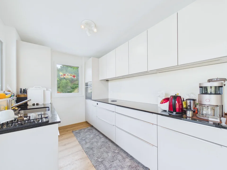 Appartamento mansardato bellissimo a Visp – La tua casa con stile