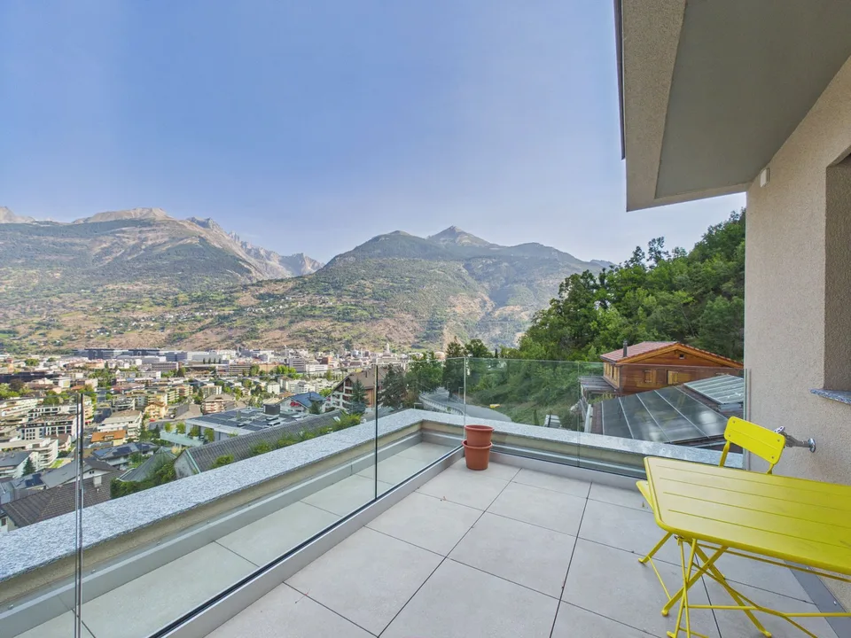 Wunderschöne Attikawohnung in Visp – Ihr Zuhause mit Stil