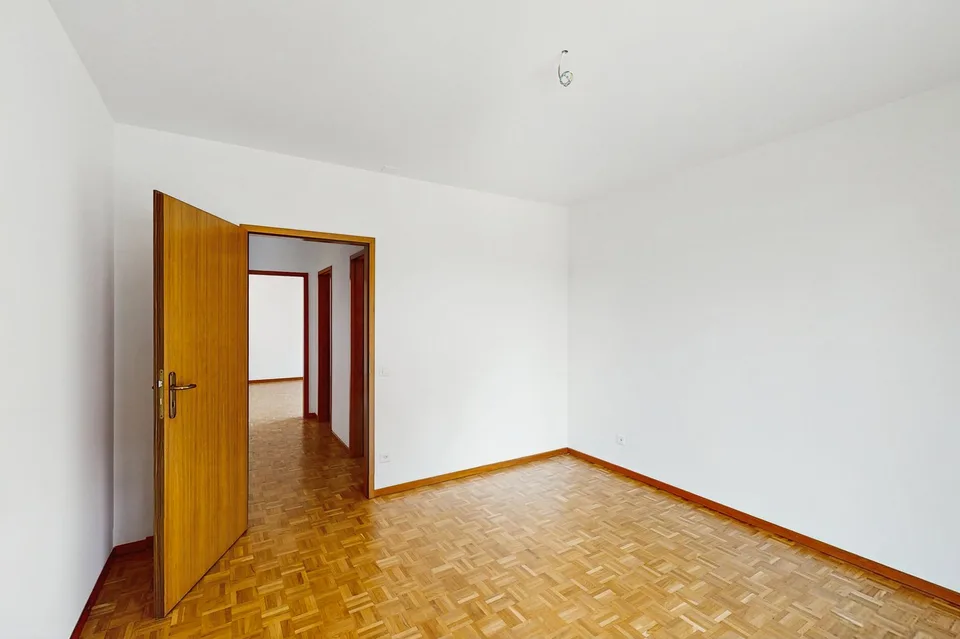 Appartement de 3,5 pièces, lumineux et calme via Emilio Rava 1E