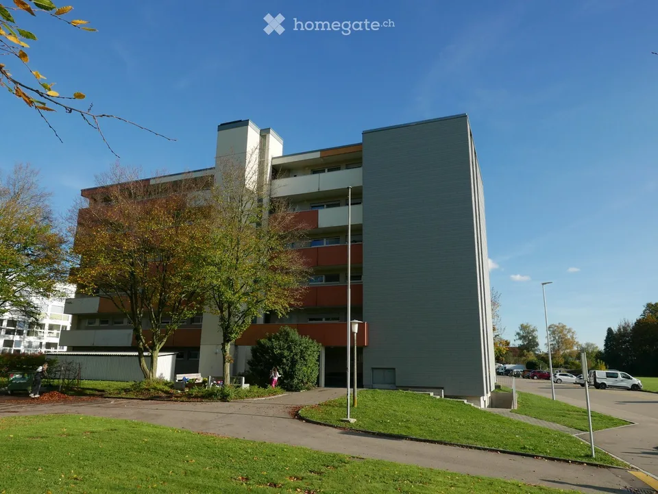 Günstige Alterswohnung in Bassersdorf!