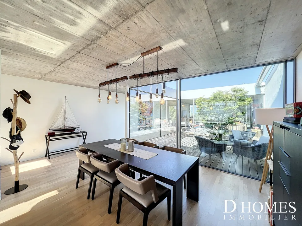 EN EXCLUSIVITÉ I Villa contemporaine en duplex avec vue sur le lac