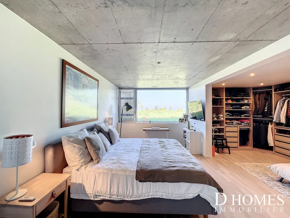 EN EXCLUSIVITÉ I Villa contemporaine en duplex avec vue sur le lac
