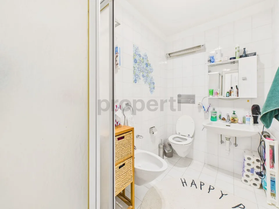 Helles 1.5-Zimmer-Apartment mit Balkon in Melano