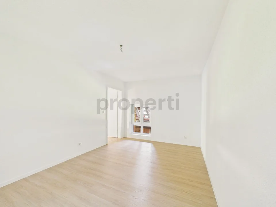 Appartamento di 5,5 locali stiloso con balcone a Bolligen