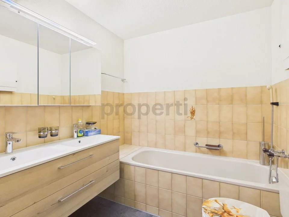 Attractive 5.5-room apartment in Buchrain - family-friendly & central