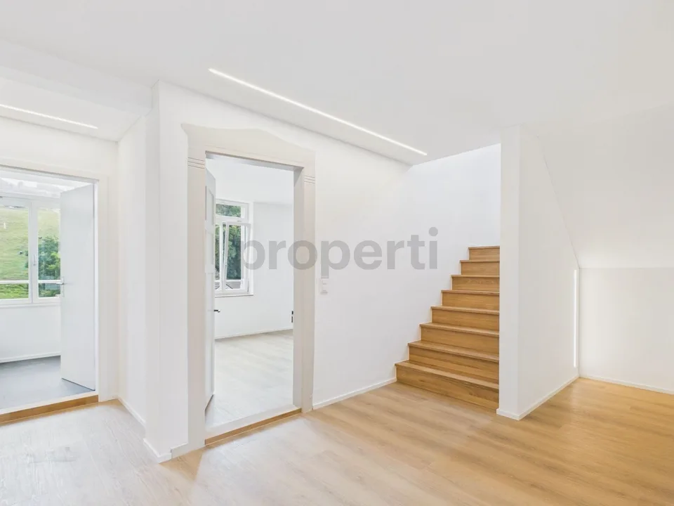 Modern 4.5-room maisonette with balcony, Rheineck