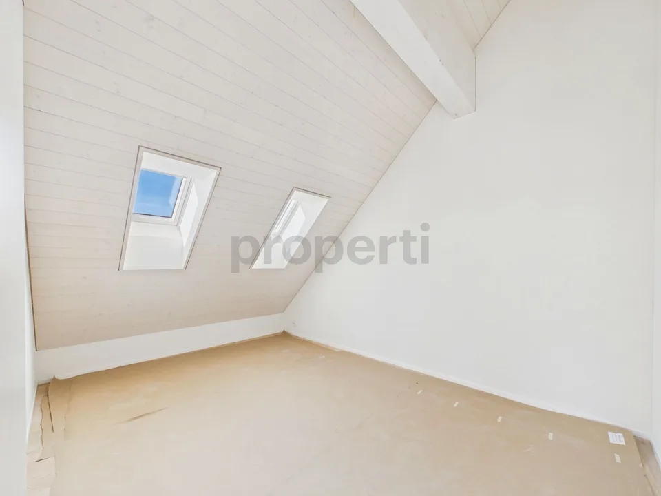 Première occupation : Appartement galerie exclusif de 4,5 pièces avec une hauteur sous plafond impressionnante