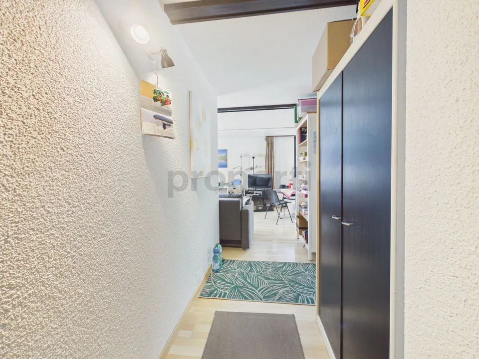 Schönes 2,5-Zimmer-Apartment mit Balkon in Aminona, Crans Montana