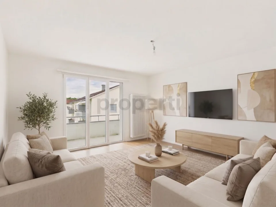 Lichtdurchflutete 3.5-Zi.-Attikawohnung in Stachen - Frisch renoviert, mit Balkon & Parkplatz (Nähe Bodensee)