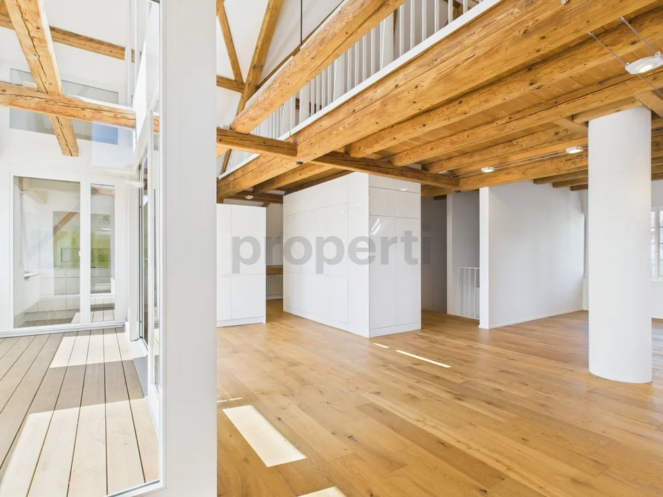 2.5 Zimmer Wohnung - ein einzigartiges Zuhause, das Geschichte und Moderne vereint
