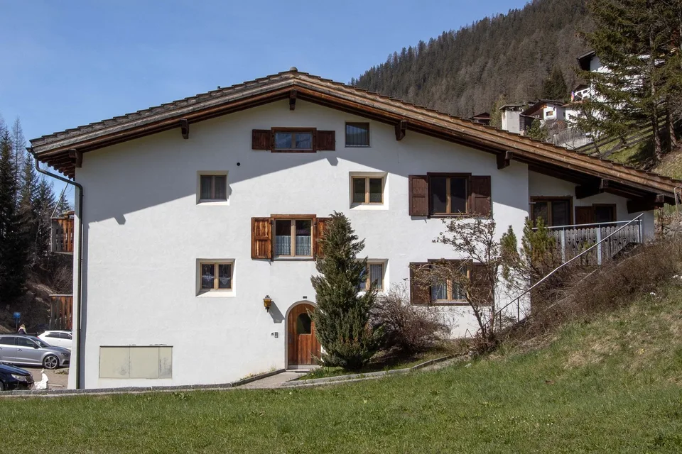 Stylish furnished 2.5-room attic apartment