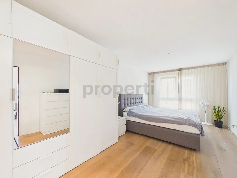 Moderne und grosszügige 3.5-Zimmer-Wohnung in Adliswil