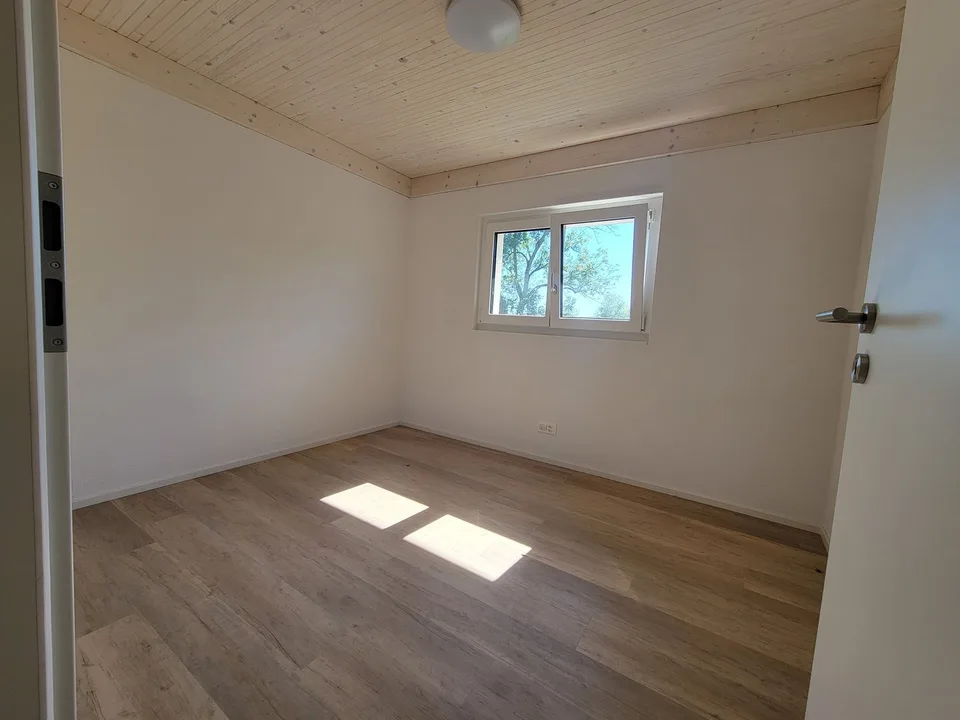 High ceilings in the living room, modern attic renovated in 2024 and stylish expansion