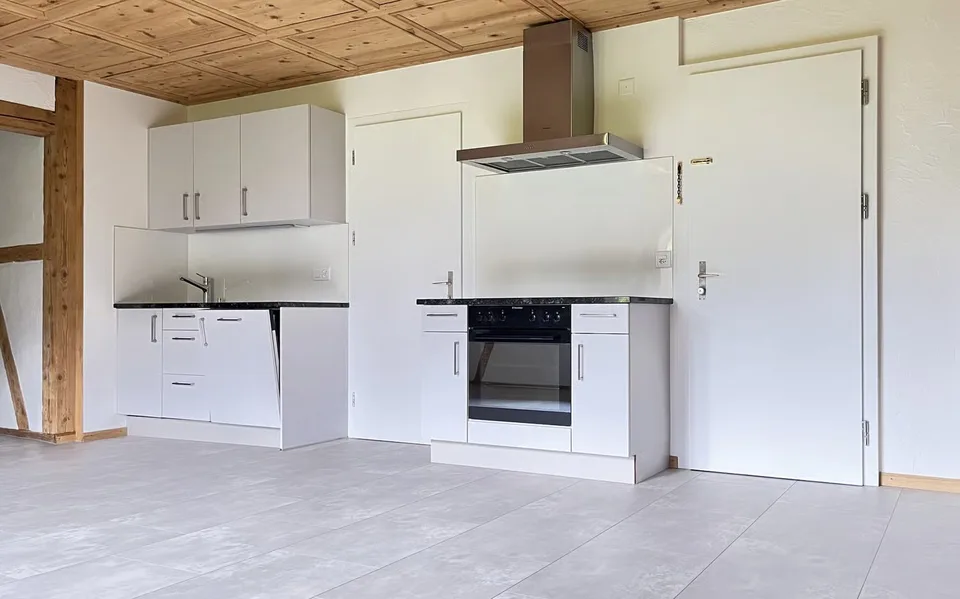 Charmant appartement 3 pièces à Kandersteg – Rénové et idéalement situé