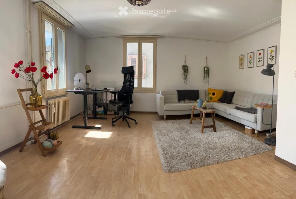 2 chambres dans un appartement partagé de 3 pièces au cœur de Küssnacht am Rigi, disponible à partir de décembre