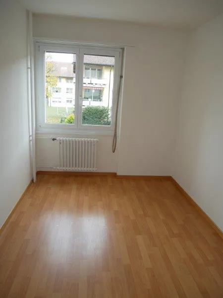 Appartement confortable 3 pièces avec balcon à Dulliken – disponible à partir d'octobre 2026