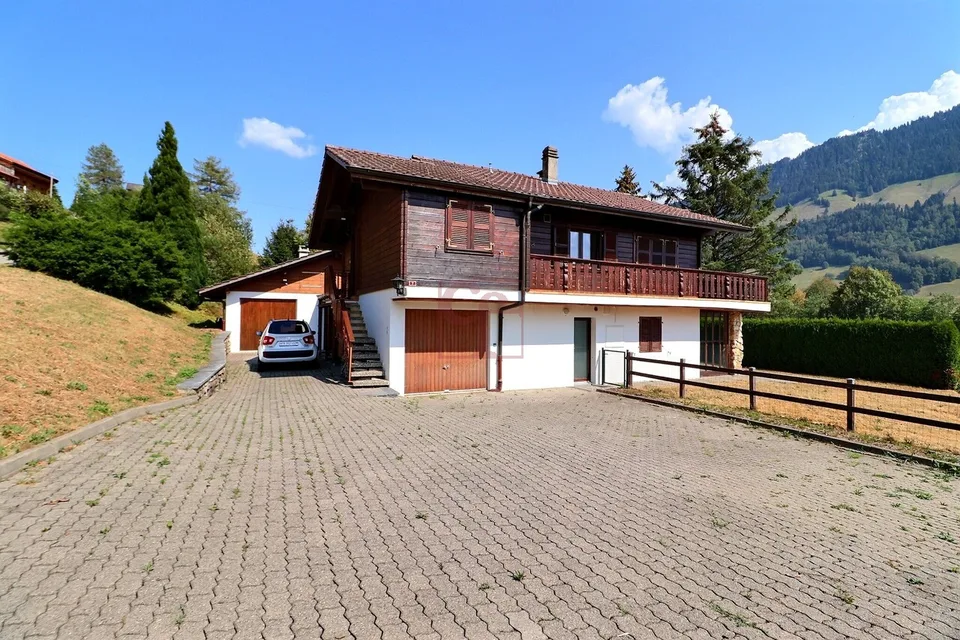 Piccolo chalet in affitto con 2.5 locali e grande terrazza