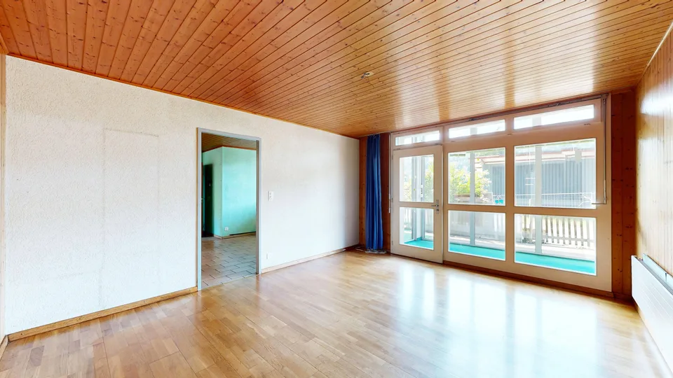 Casa unifamiliare 5,5 locali con garage e fienile con molto potenziale