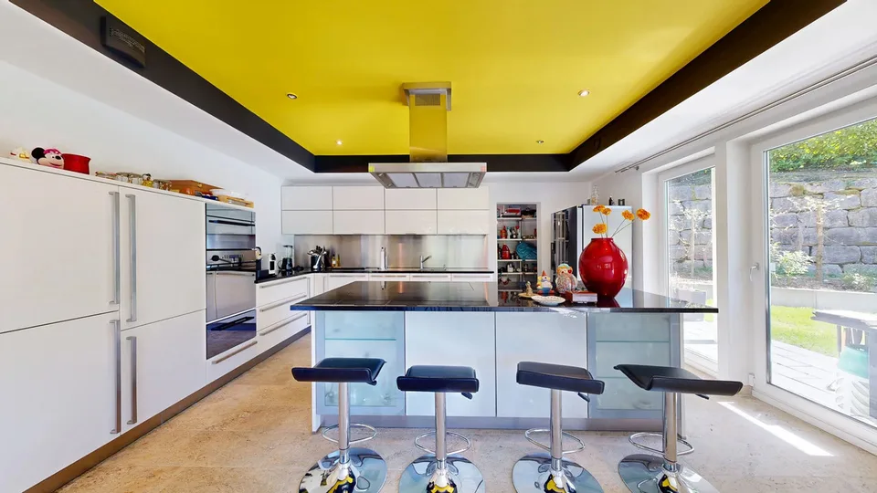 Maison unifamiliale moderne de 6,5 pièces avec ascenseur et garage double