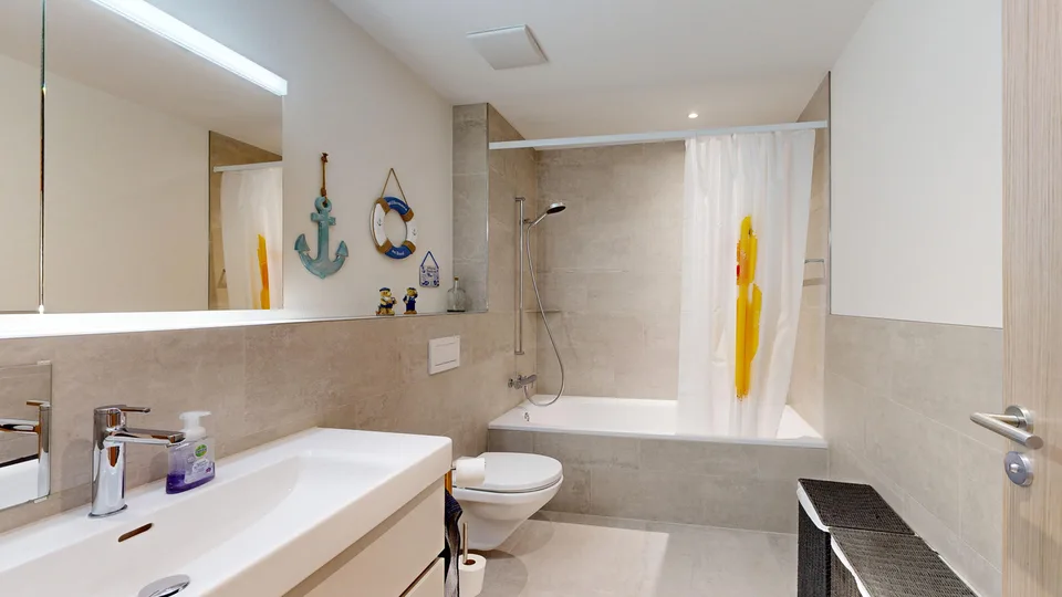 Appartement de jardin moderne 4,5 pièces avec place de parking