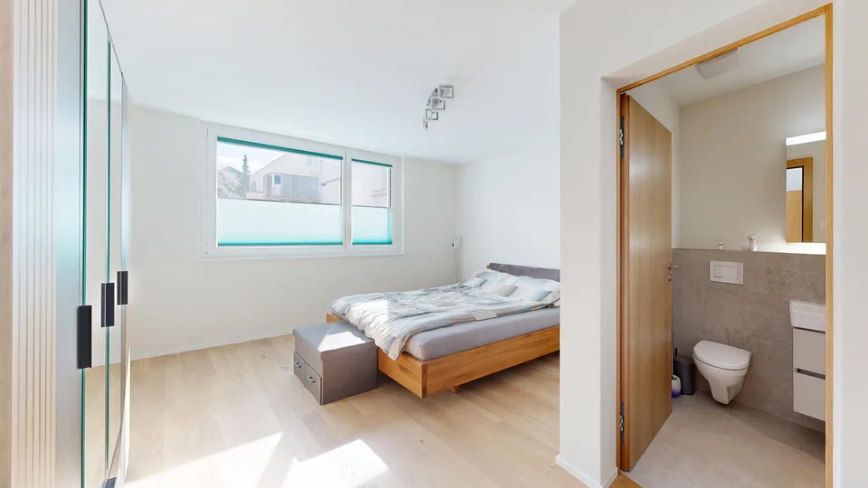 Appartement de jardin moderne 4,5 pièces avec place de parking