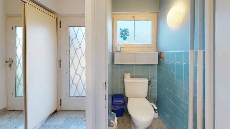 Freistehendes 5.5-Zimmer-Einfamilienhaus mit Cheminée und Hobbyraum