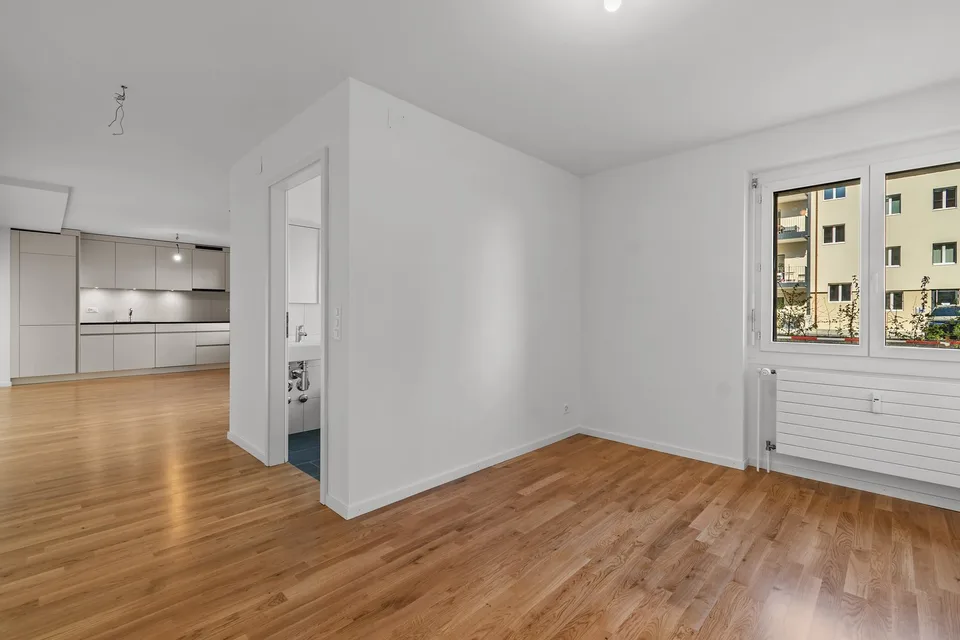 Grosszügige 1.5-Zimmerwohnung mit Sitzplatz