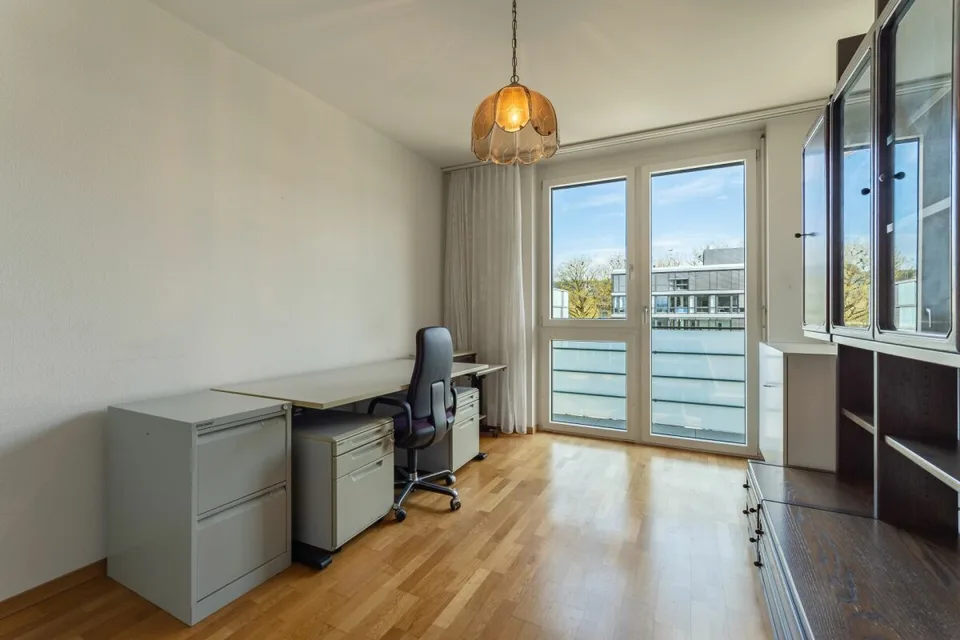 4.5-room city apartment in a central and quiet location in Zug