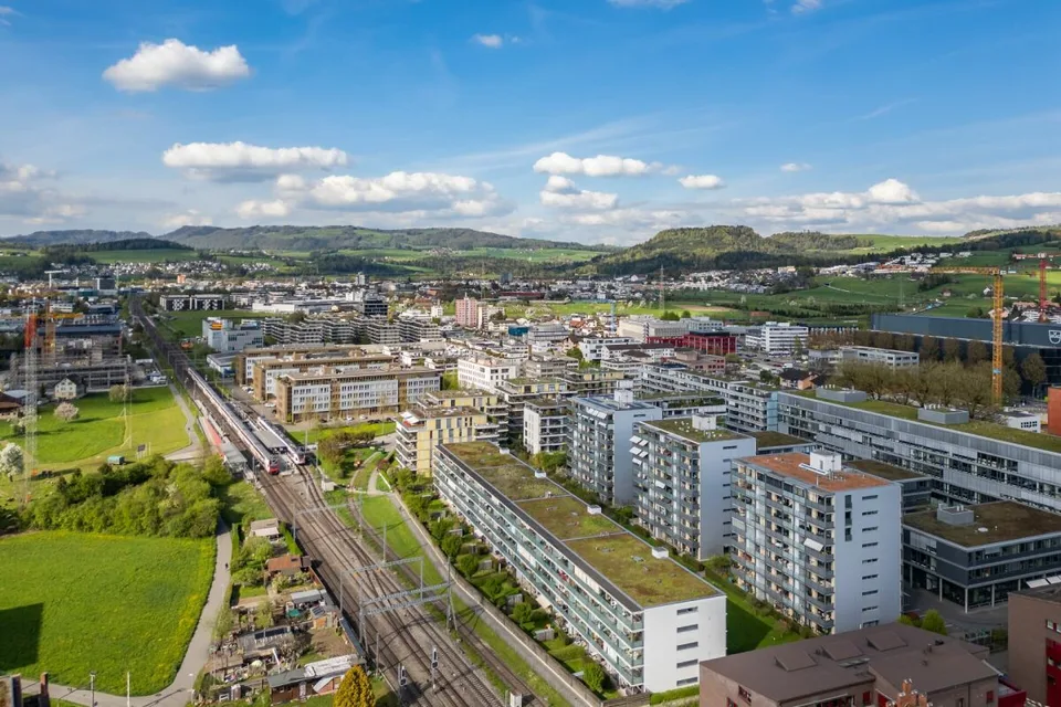 4.5-room city apartment in a central and quiet location in Zug