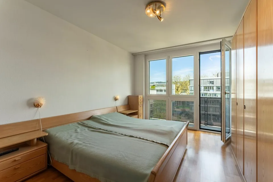 4.5-room city apartment in a central and quiet location in Zug