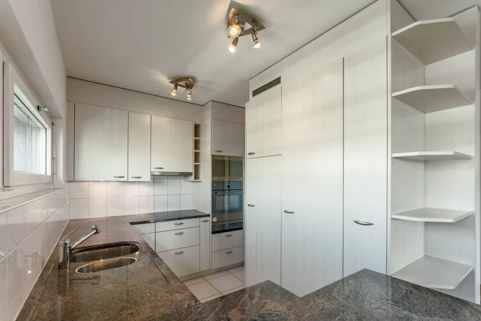 4.5-room city apartment in a central and quiet location in Zug