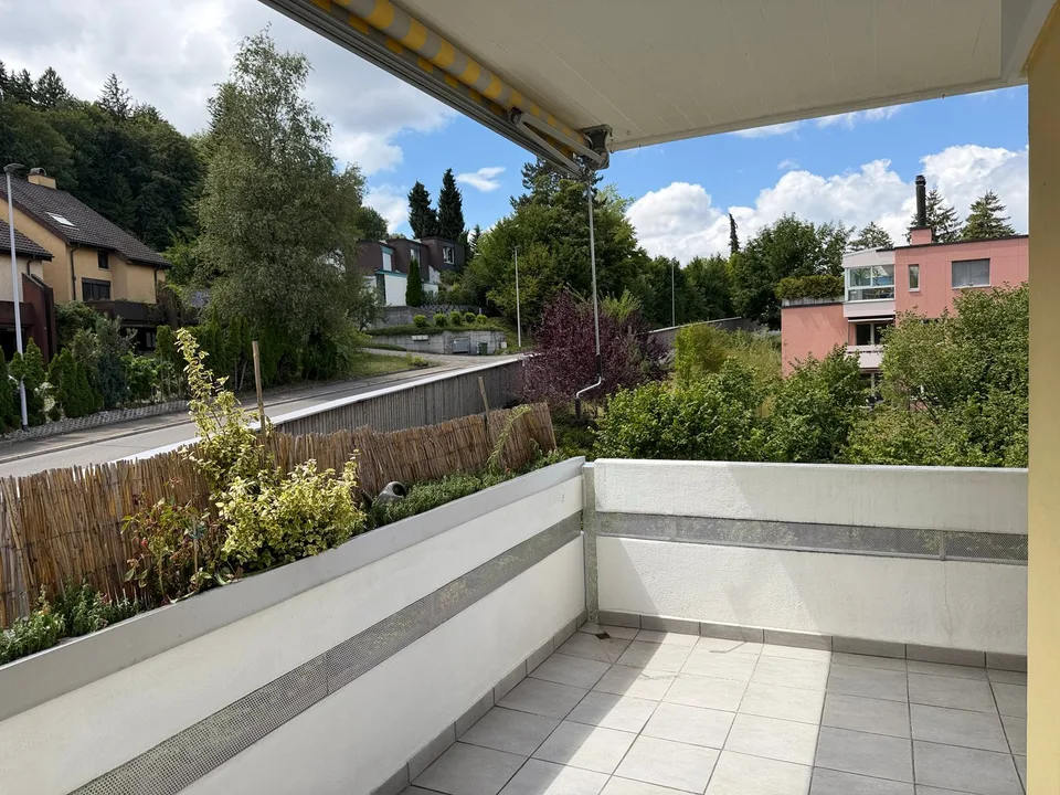 Appartement lumineux avec cheminée