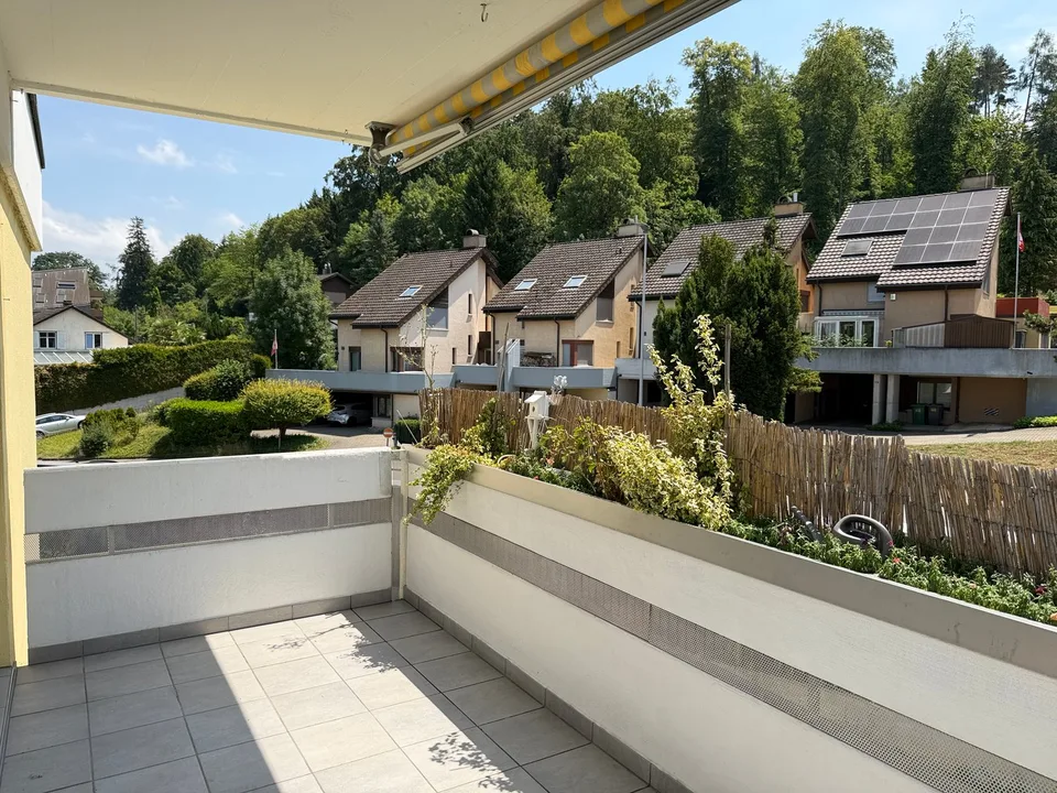 Appartement lumineux avec cheminée