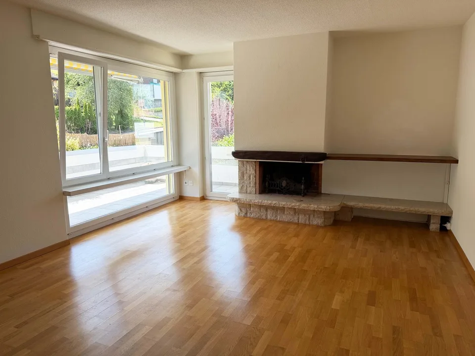 Appartement lumineux avec cheminée
