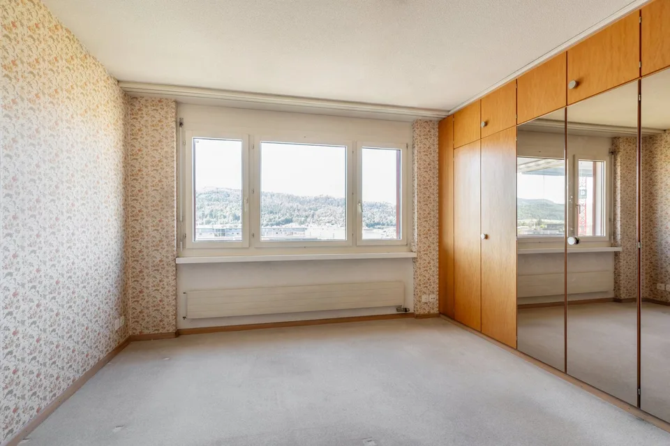 Central 4.5-room apartment in Wettingen with plenty of light and views