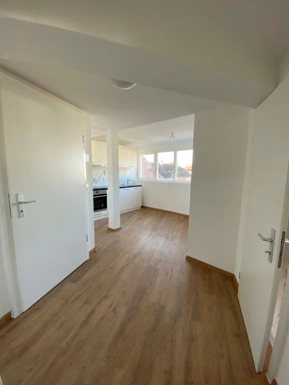 Incantevole appartamento mansardato di 2 camere sulla Madretschstrasse a Biel/Bienne