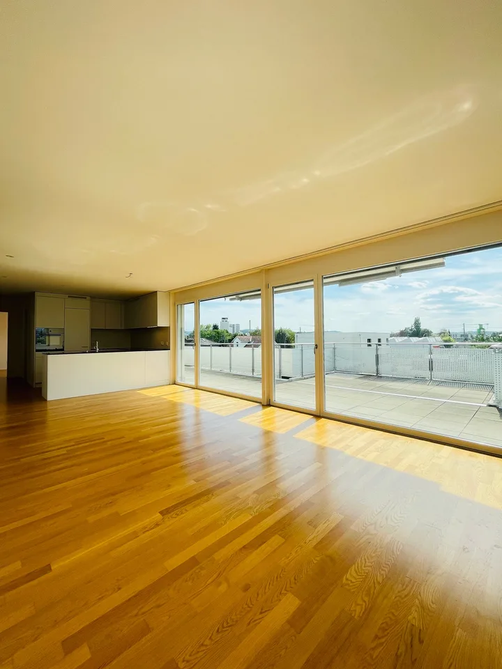 4.5-room attic apartment with a view over Herzogenbuchsee
