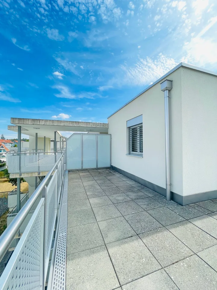 4.5-room attic apartment with a view over Herzogenbuchsee
