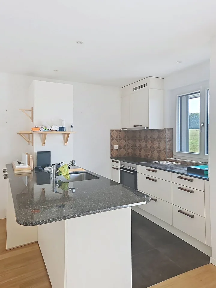Charmantes 3,5-Zimmer-Wohnung auf dem Land - Sugnens