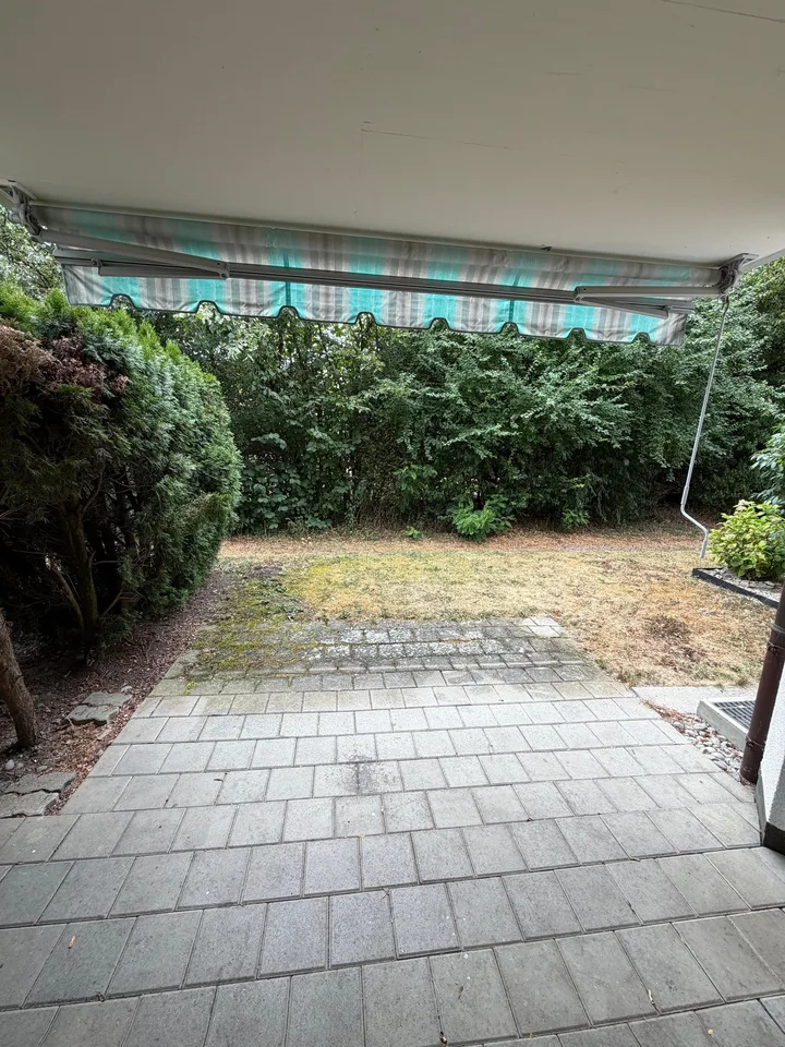 Wunderschöne 2.5 Zimmerwohnung mit Gartensitzplatz!