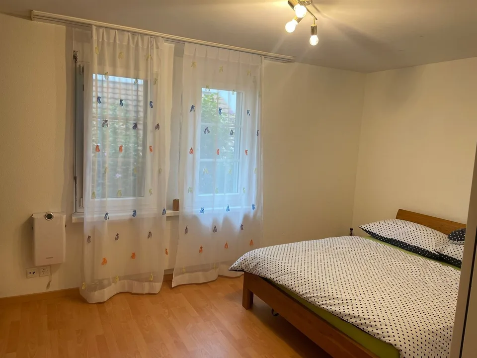 Wunderschöne 2.5 Zimmerwohnung mit Gartensitzplatz!