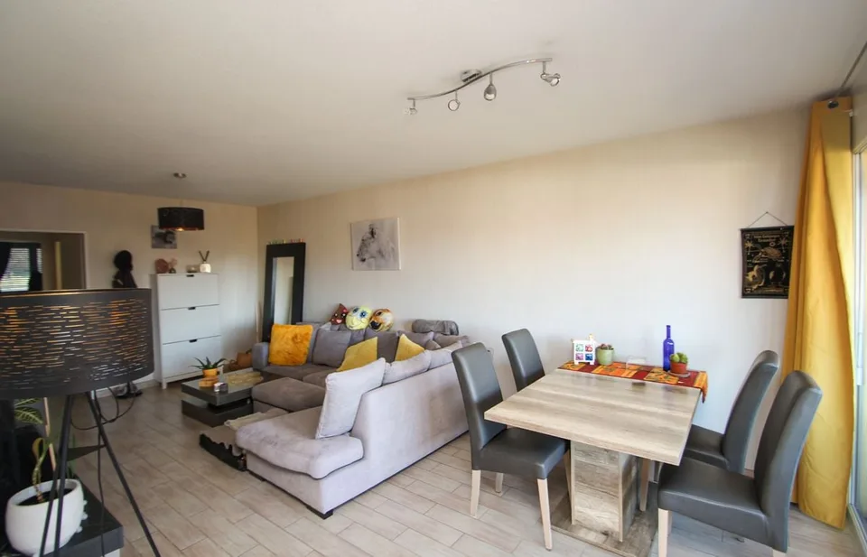 Charmant appartement 3.5 pièces avec balcon - 1er étage