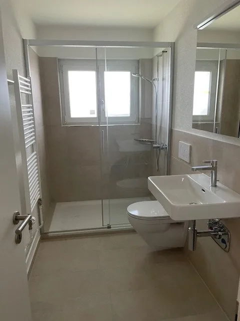 Sanierte 4-Zimmerwohnung im Hochparterre zu vermieten