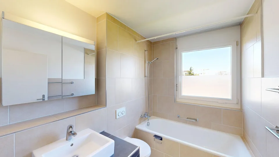 Modern 3.5-room apartment in Zurich Schwamendingen