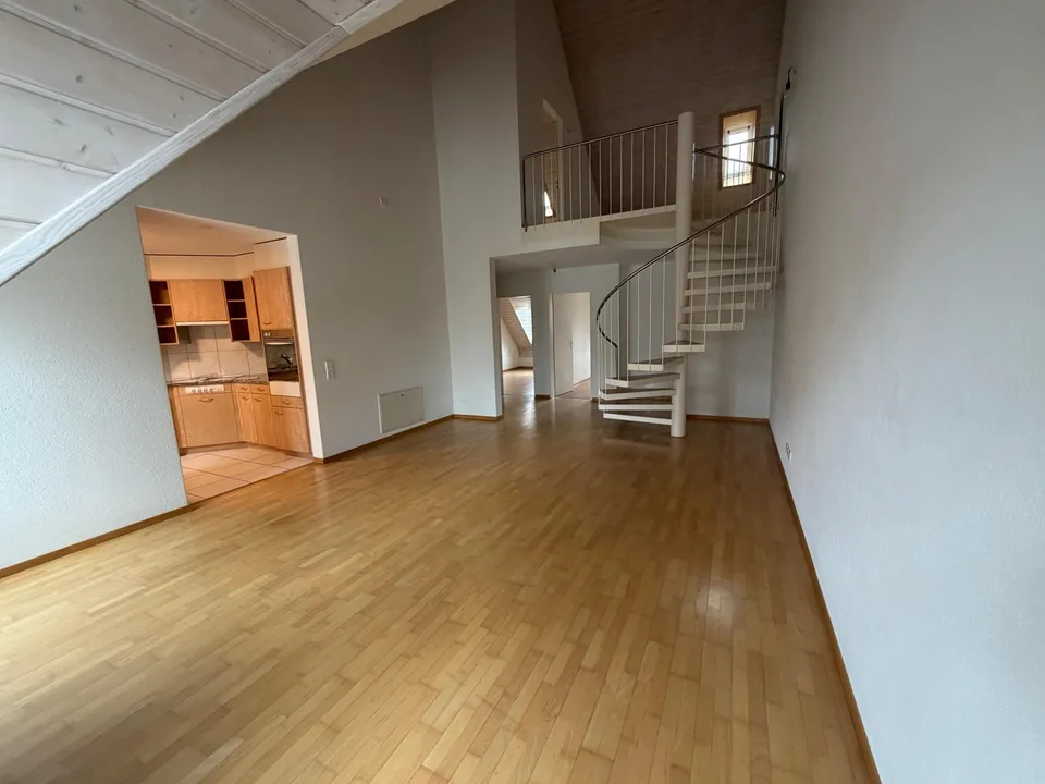 Einmalige 4.5 Zimmer Duplexwohnung!