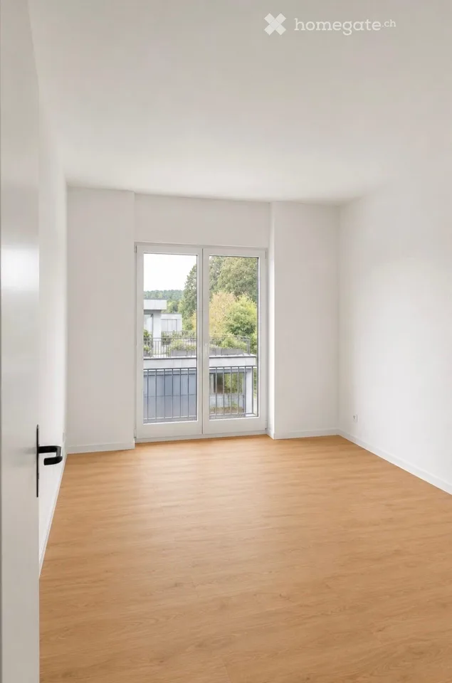 Lichtdurchflutete Wohnung mit hohen Räumen - direkt am Waldgebiet