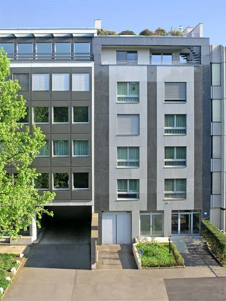 Modern 2 1/2 room apartment in central location