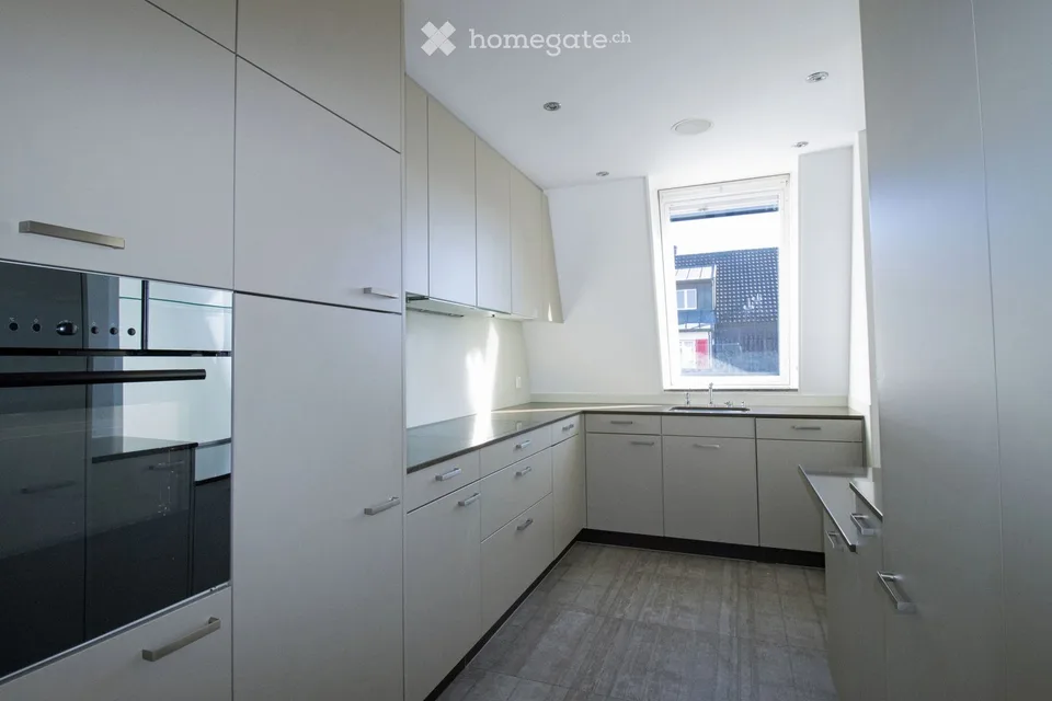 Wunderschöne 6.5-Zimmer-Maisonette-Dachwohnung mit Bergblick in Cham