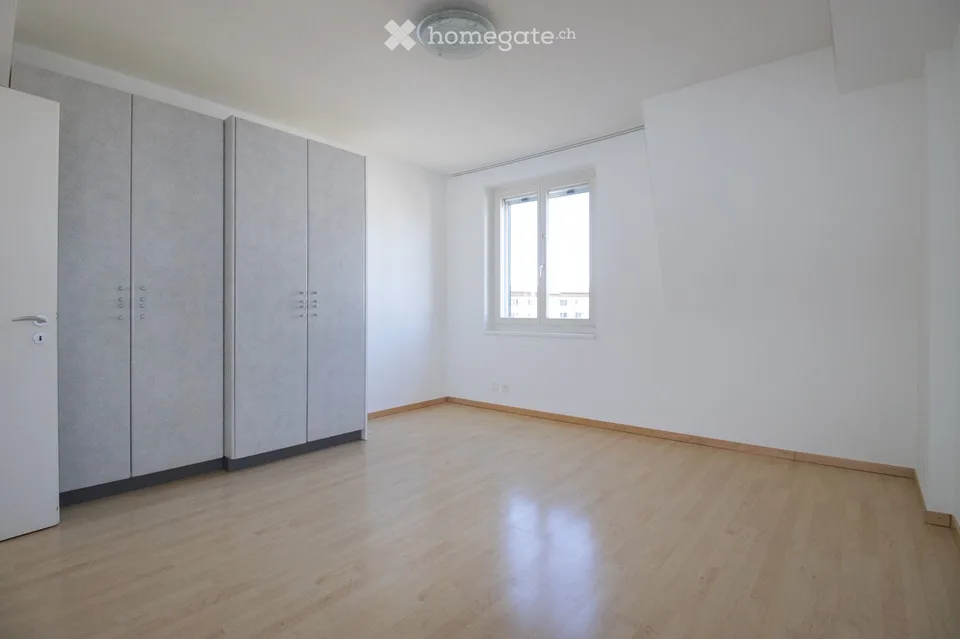 Wunderschöne 6.5-Zimmer-Maisonette-Dachwohnung mit Bergblick in Cham