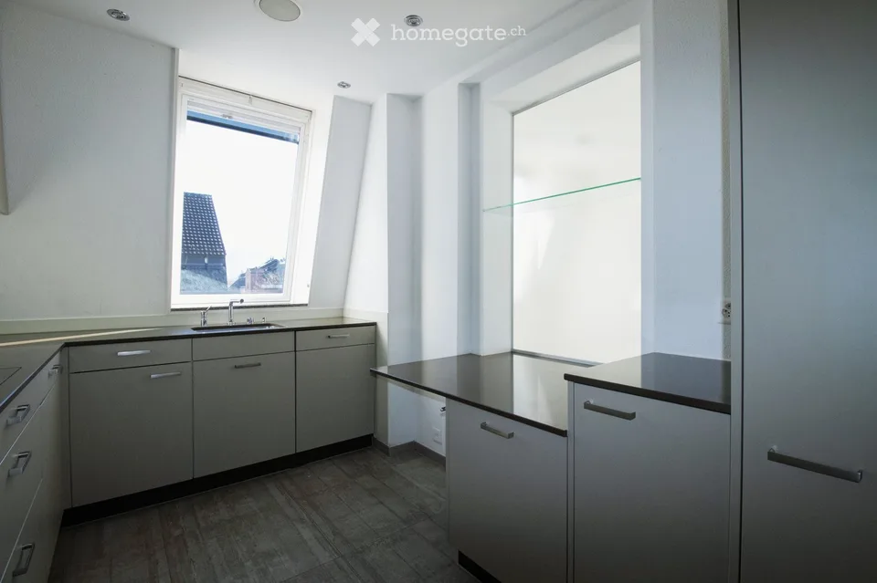 Wunderschöne 6.5-Zimmer-Maisonette-Dachwohnung mit Bergblick in Cham